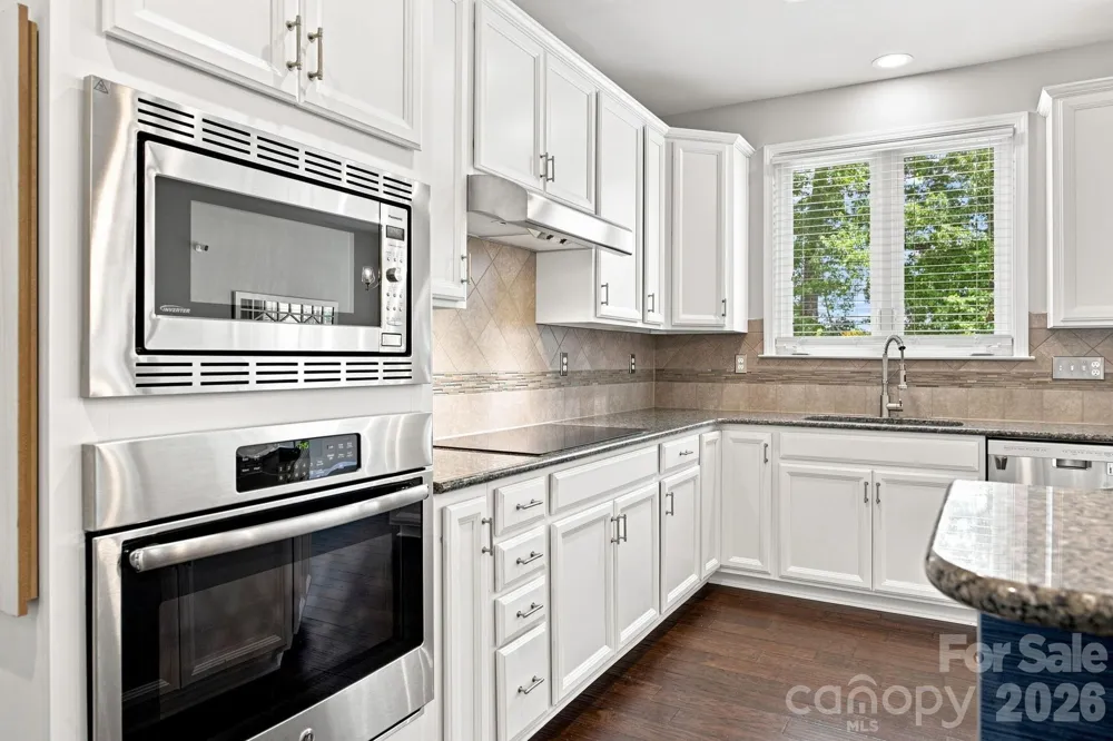 7223 Old Valley Way Harrisburg, NC 28075