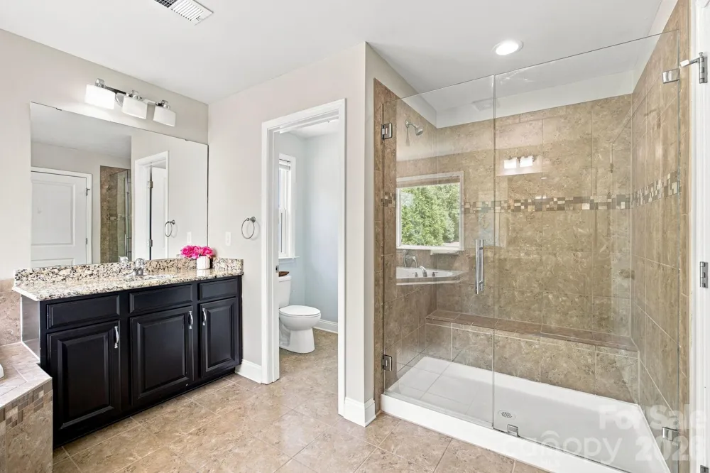 7223 Old Valley Way Harrisburg, NC 28075