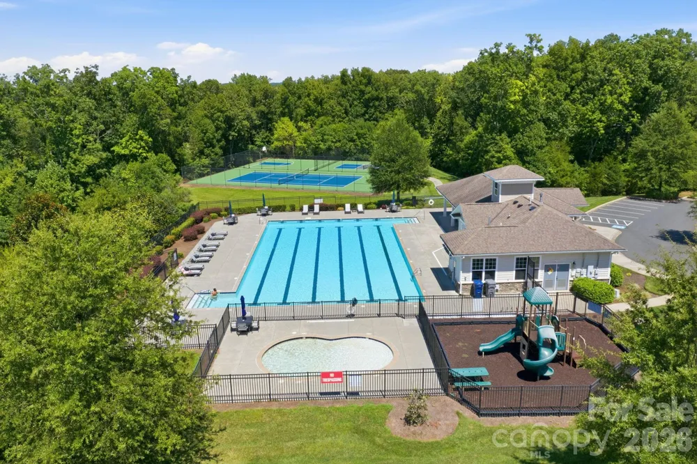 7223 Old Valley Way Harrisburg, NC 28075