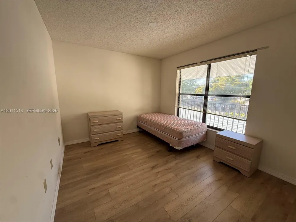 123 SW 47TH TER ##201 Cape Coral, FL 33914