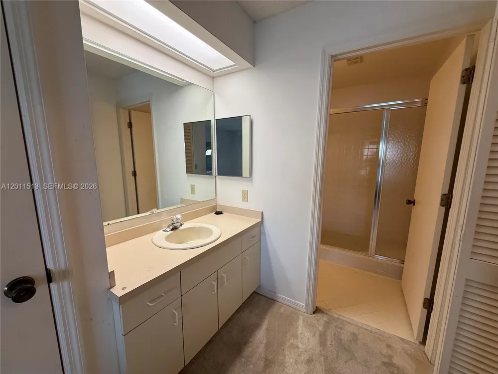 123 SW 47TH TER ##201 Cape Coral, FL 33914