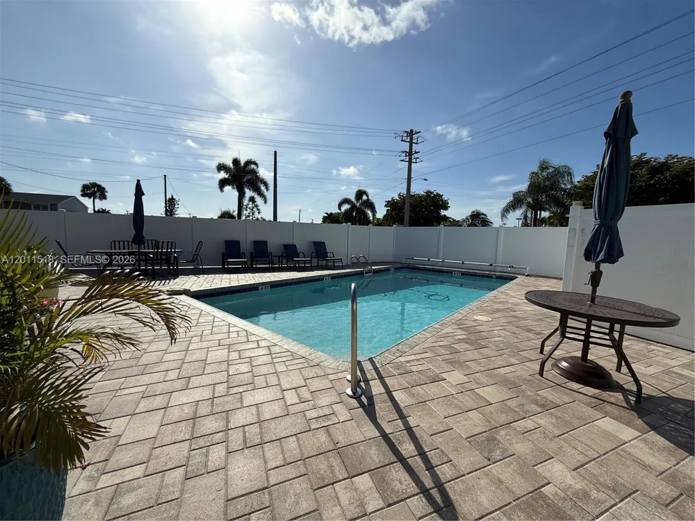 123 SW 47TH TER ##201 Cape Coral, FL 33914