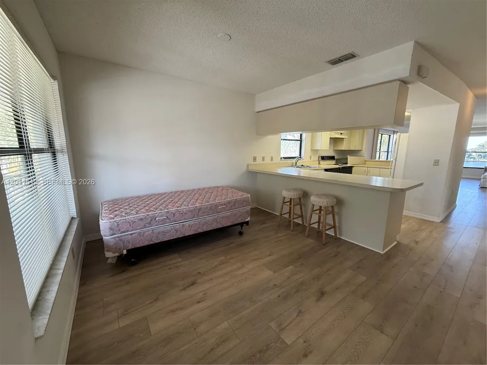 123 SW 47TH TER ##201 Cape Coral, FL 33914