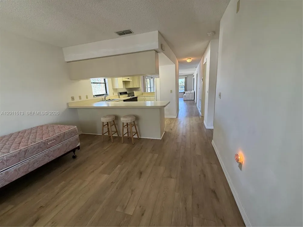 123 SW 47TH TER ##201 Cape Coral, FL 33914
