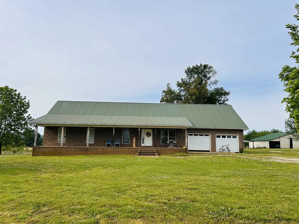 235 Breezy Knoll Ln Morrison, TN 37357