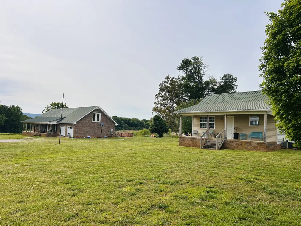 235 Breezy Knoll Ln Morrison, TN 37357