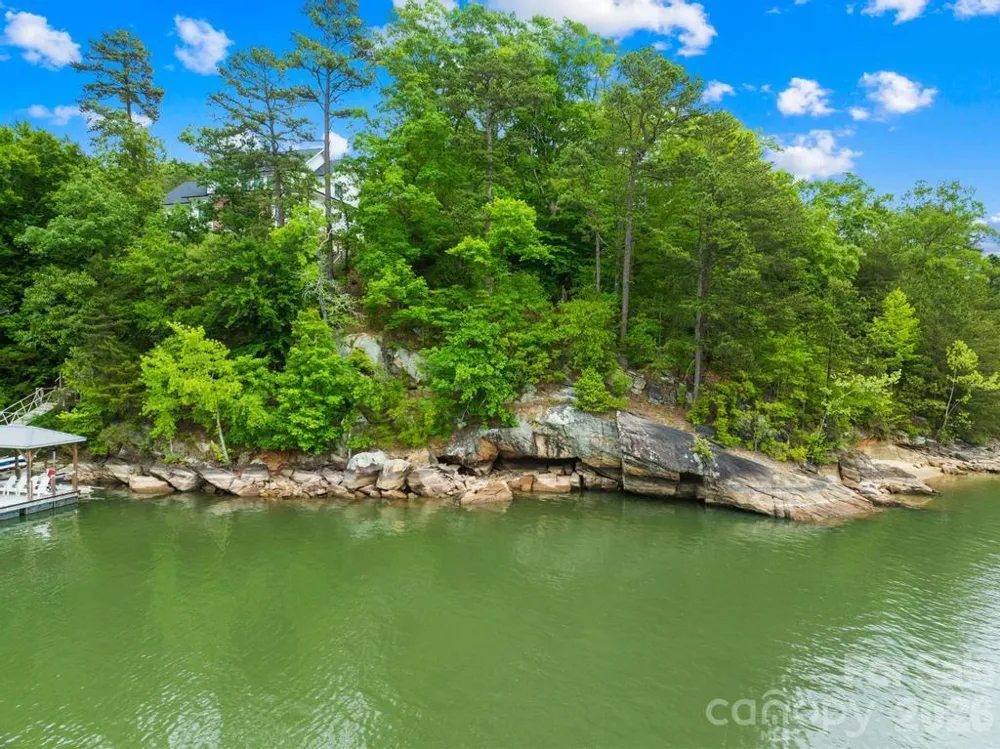 268 S Harbor Watch Drive Statesville, NC 28677