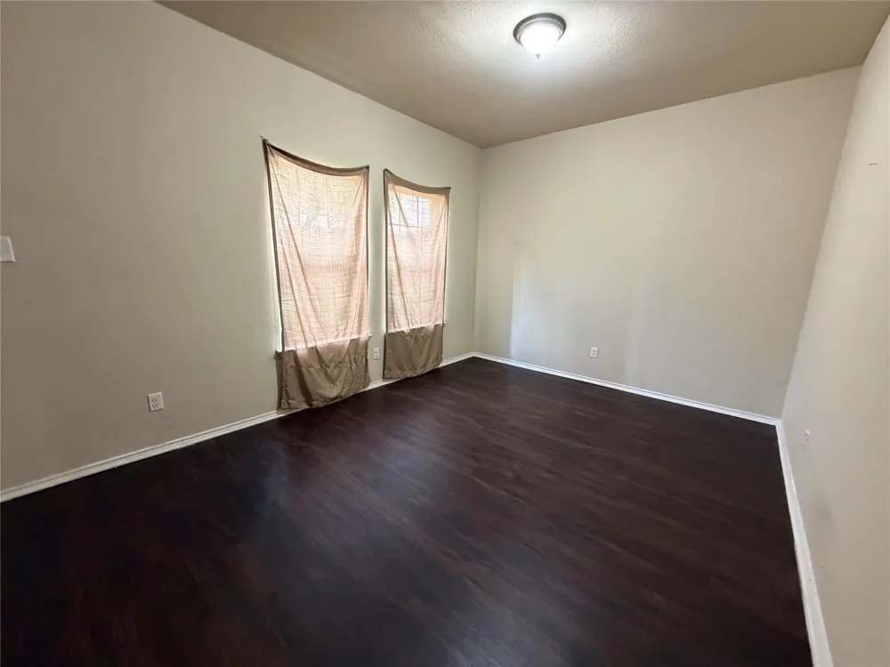 18436 Cloudmore Lane Elgin, TX 78621