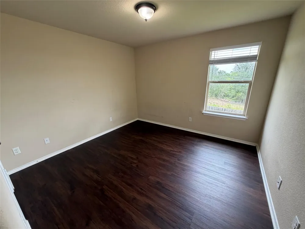 18436 Cloudmore Lane Elgin, TX 78621