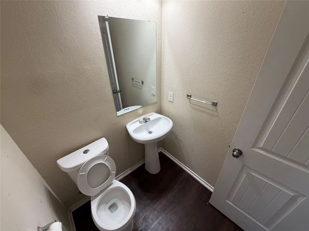 18436 Cloudmore Lane Elgin, TX 78621