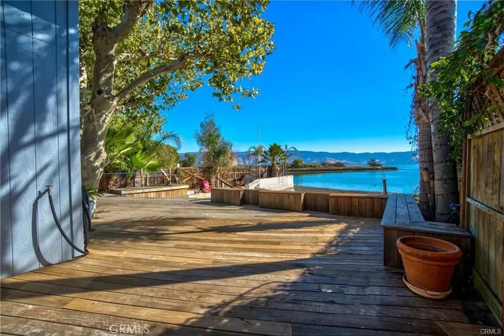 4090 Lakeshore Boulevard Lakeport, CA 95453