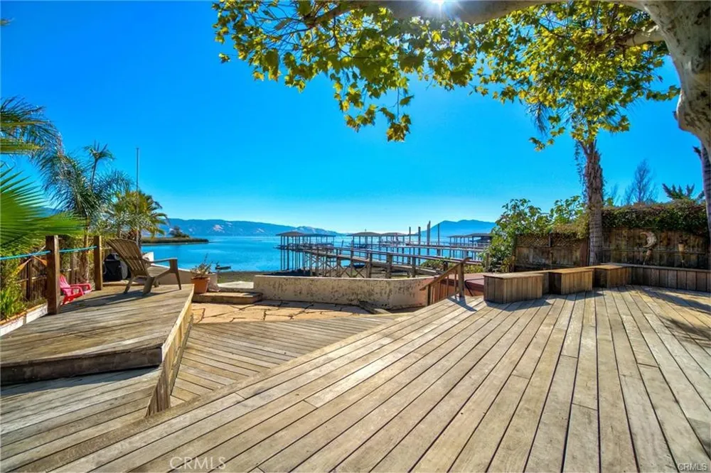 4090 Lakeshore Boulevard Lakeport, CA 95453
