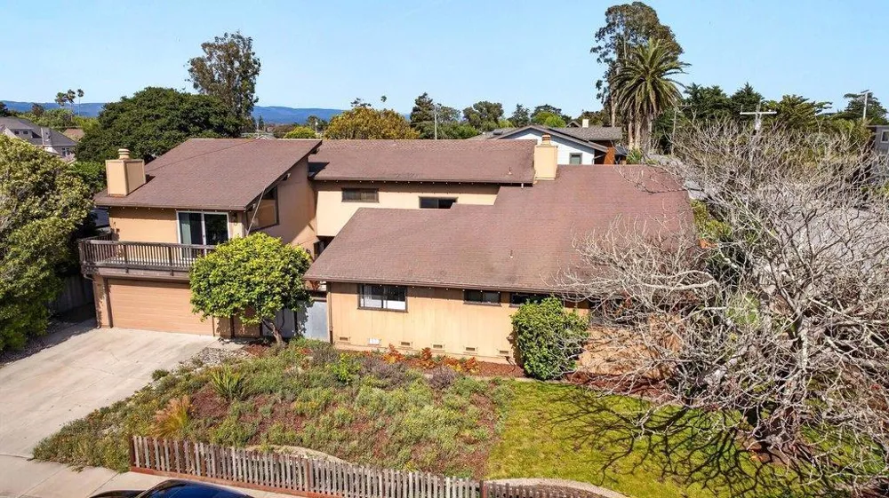 300 Columbia Street Santa Cruz, CA 95060
