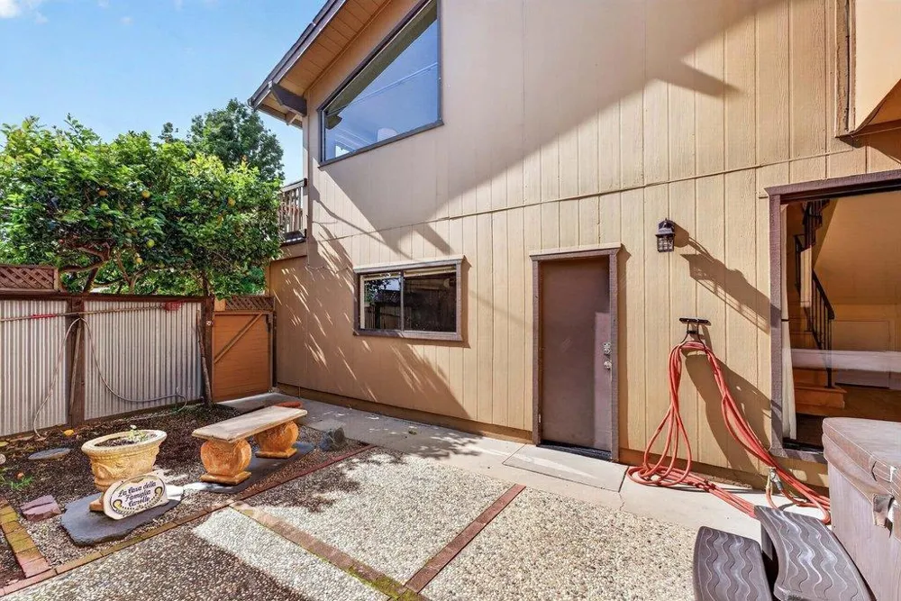 300 Columbia Street Santa Cruz, CA 95060
