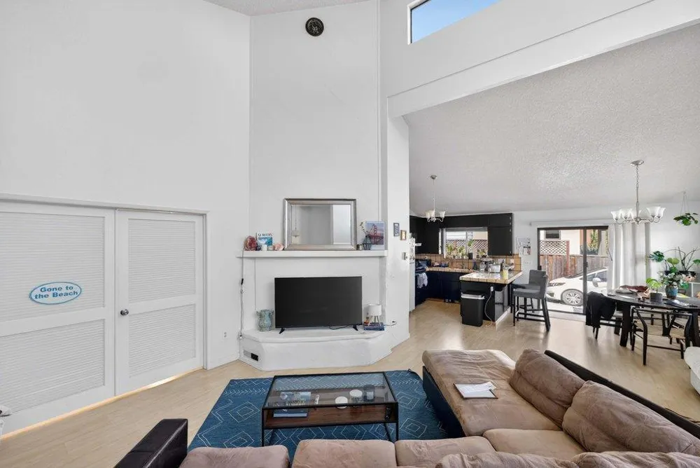 300 Columbia Street Santa Cruz, CA 95060