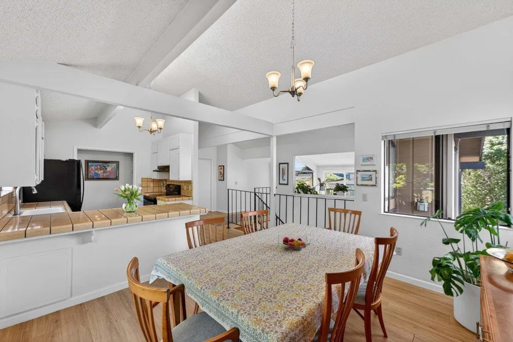 300 Columbia Street Santa Cruz, CA 95060