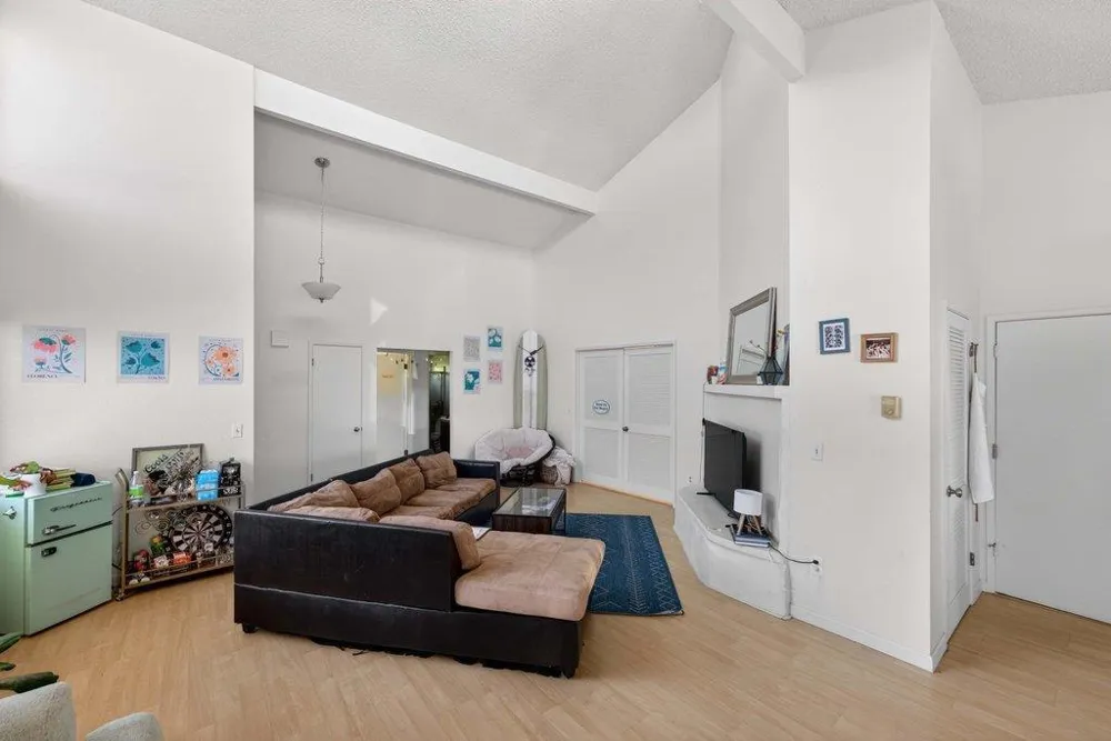300 Columbia Street Santa Cruz, CA 95060