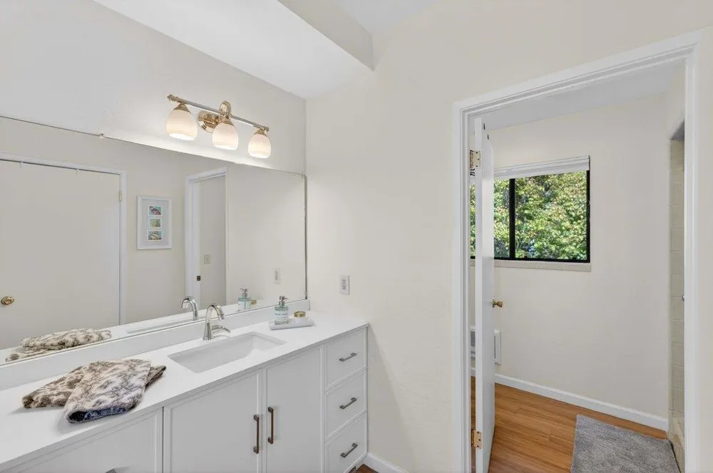 300 Columbia Street Santa Cruz, CA 95060