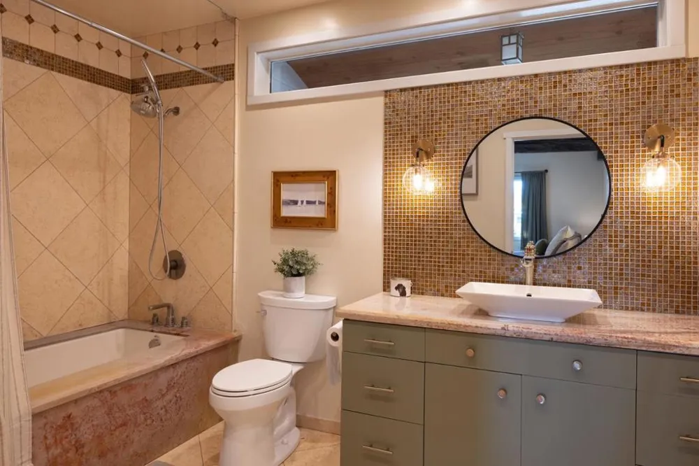 31315 Via La Naranga Carmel Valley, CA 93924