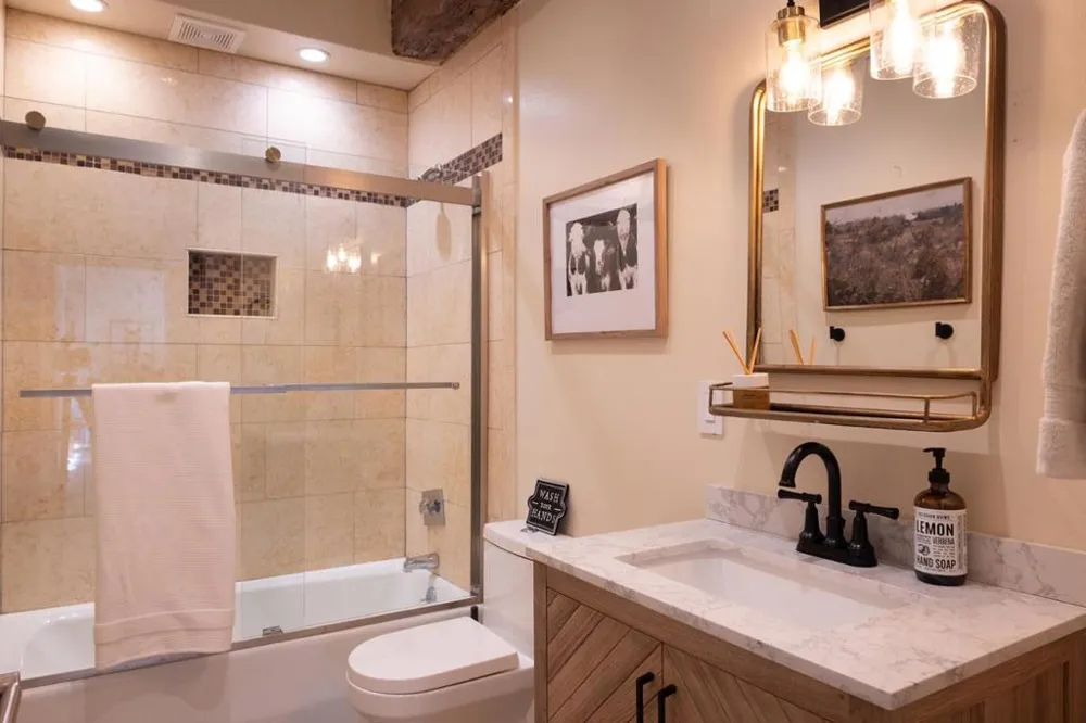 31315 Via La Naranga Carmel Valley, CA 93924