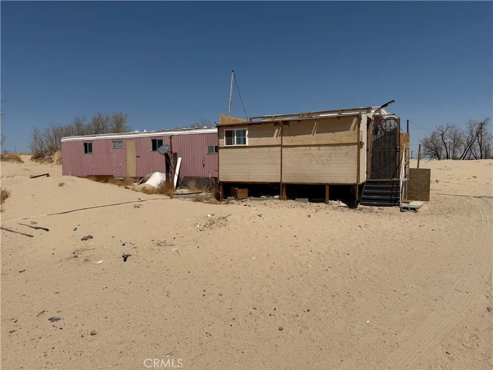 41455 Coventry Newberry Springs, CA 92365