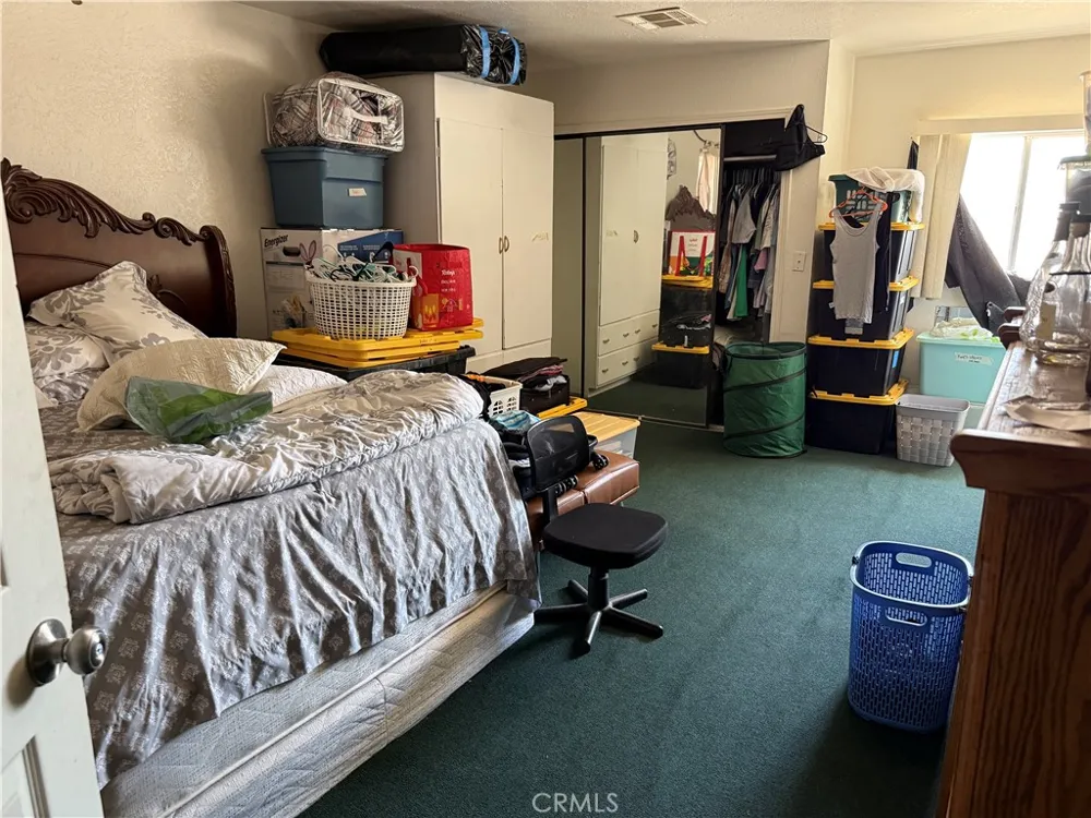 41455 Coventry Newberry Springs, CA 92365