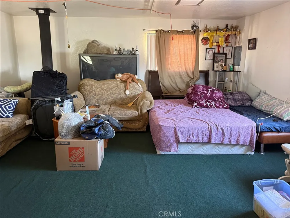 41455 Coventry Newberry Springs, CA 92365