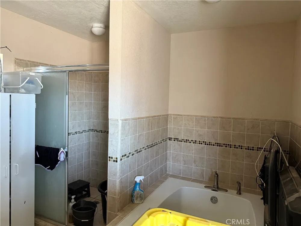 41455 Coventry Newberry Springs, CA 92365