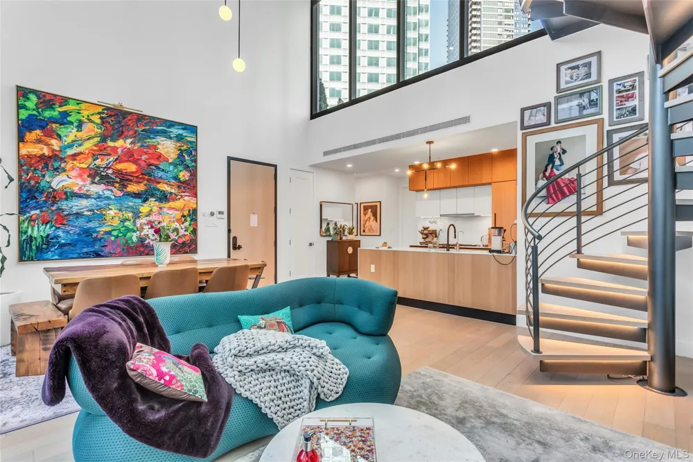 4507 Court Square #11A Long Island City, NY 11101