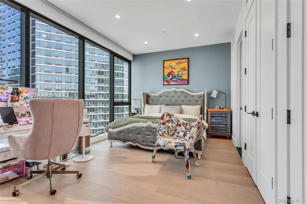 4507 Court Square #11A Long Island City, NY 11101