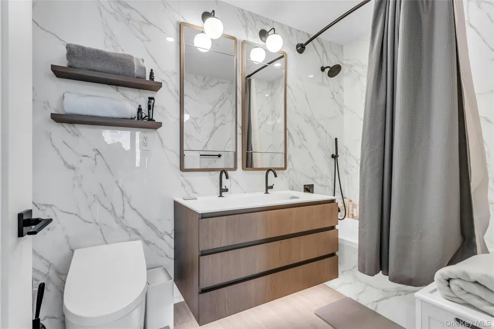 4507 Court Square #11A Long Island City, NY 11101