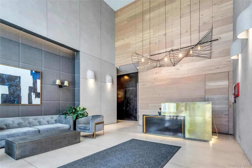 4507 Court Square #11A Long Island City, NY 11101