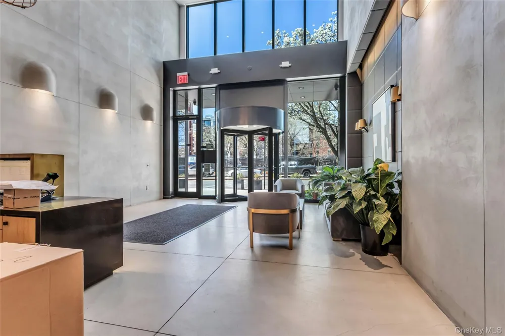 4507 Court Square #11A Long Island City, NY 11101