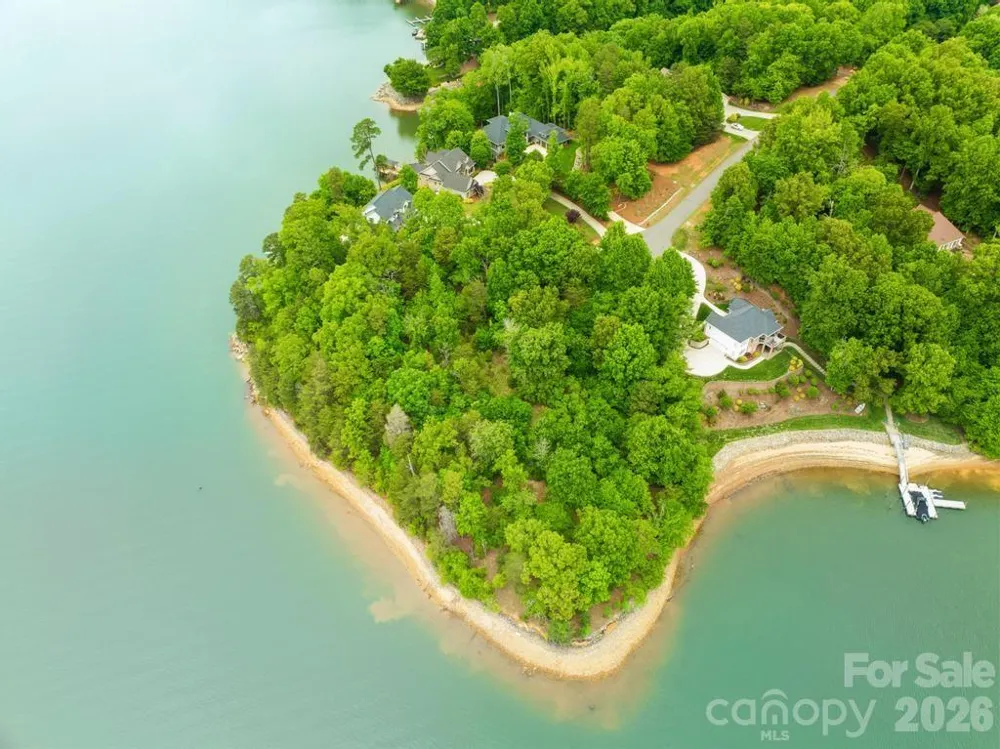 265 S Harbor Watch Drive Statesville, NC 28677