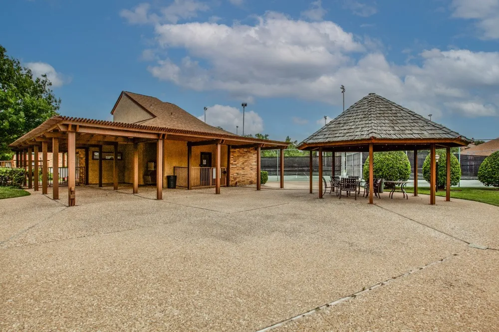 2100 Rainbow Drive #4111 Arlington, TX 76011