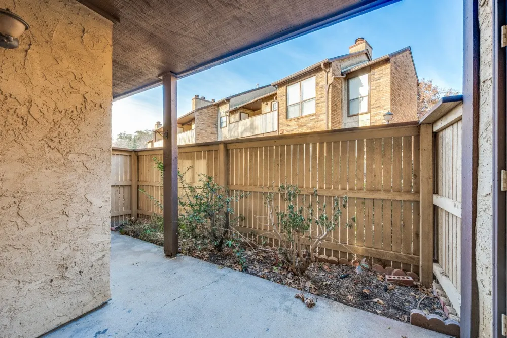 2100 Rainbow Drive #4111 Arlington, TX 76011