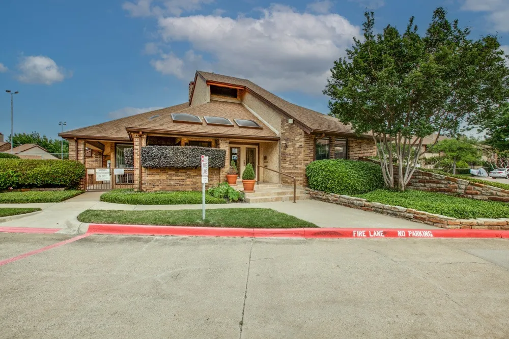 2100 Rainbow Drive #4111 Arlington, TX 76011