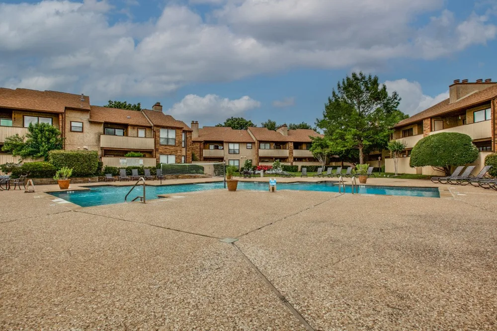 2100 Rainbow Drive #4111 Arlington, TX 76011