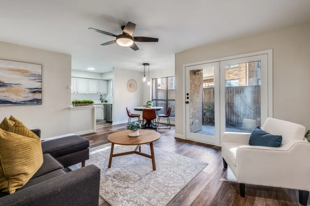 2100 Rainbow Drive #4111 Arlington, TX 76011