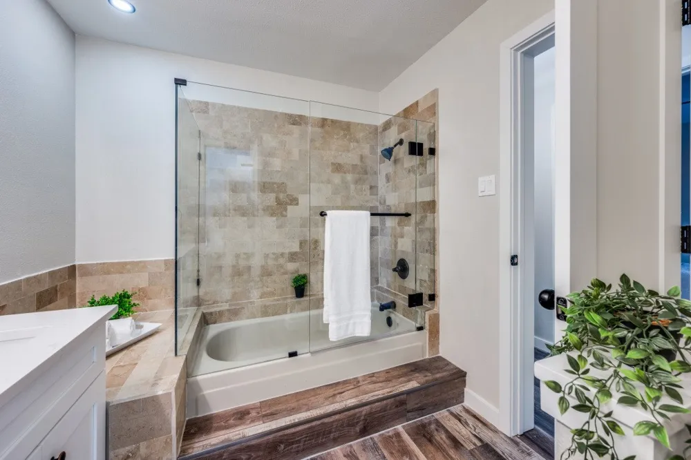 2100 Rainbow Drive #4111 Arlington, TX 76011