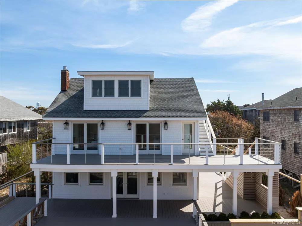 105 Clipper Road Corneille Estates, NY 11770