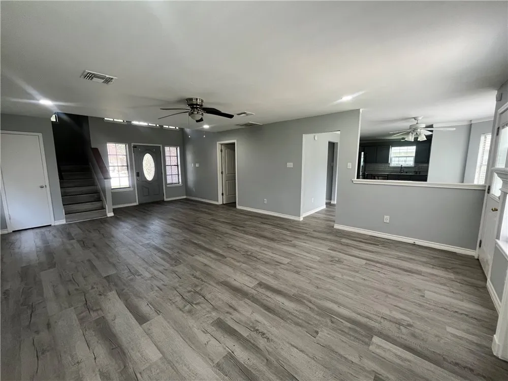 3034 Twin Creek Drive Corpus Christi, TX 78414