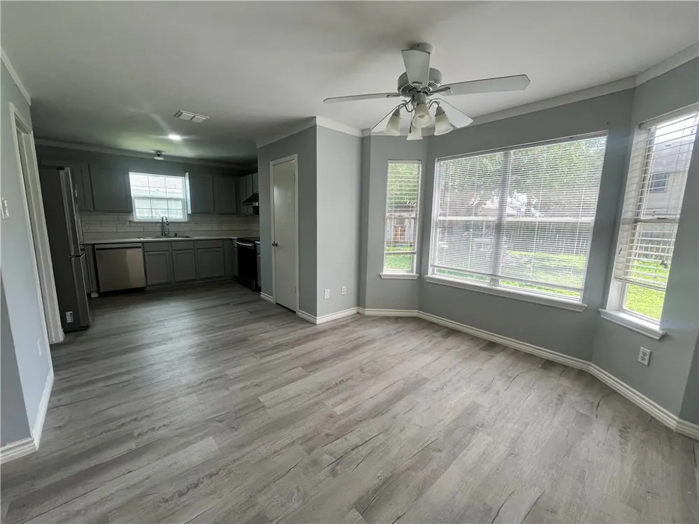 3034 Twin Creek Drive Corpus Christi, TX 78414