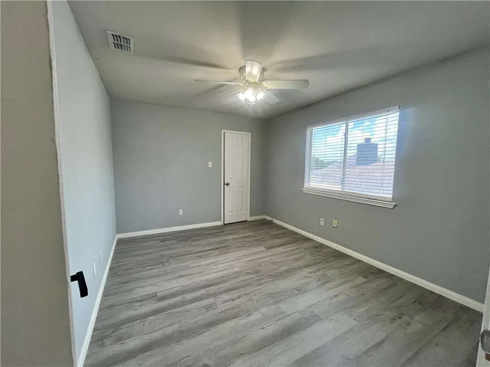 3034 Twin Creek Drive Corpus Christi, TX 78414