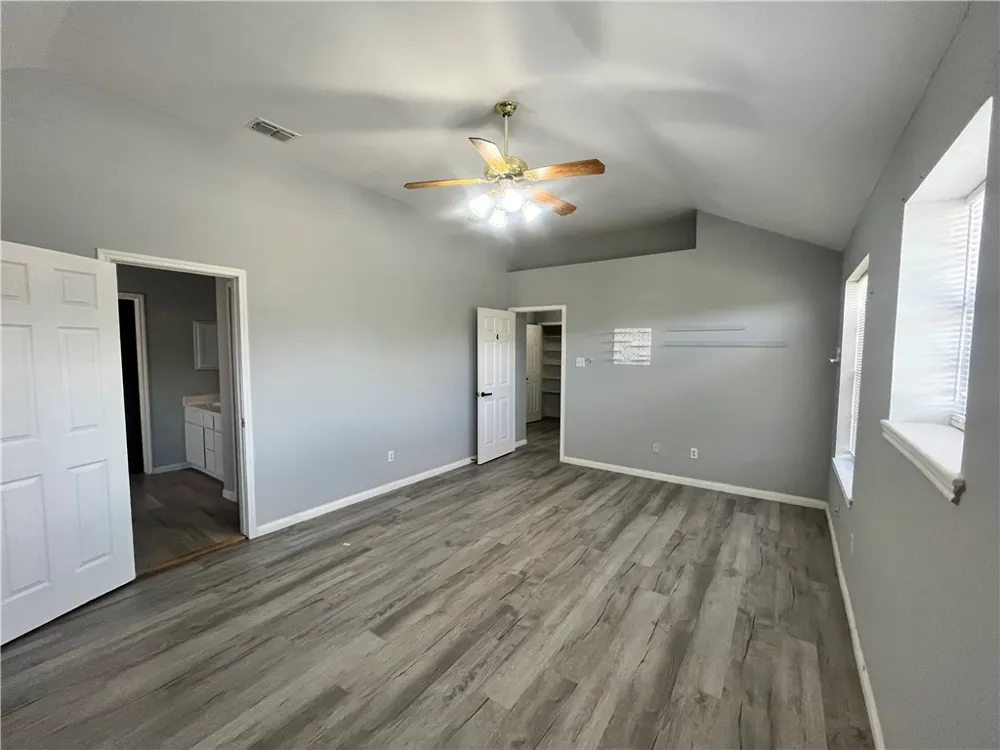 3034 Twin Creek Drive Corpus Christi, TX 78414