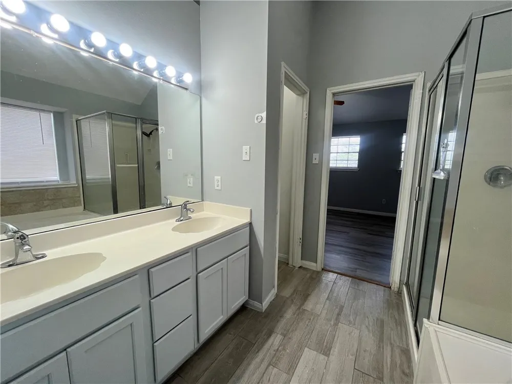 3034 Twin Creek Drive Corpus Christi, TX 78414