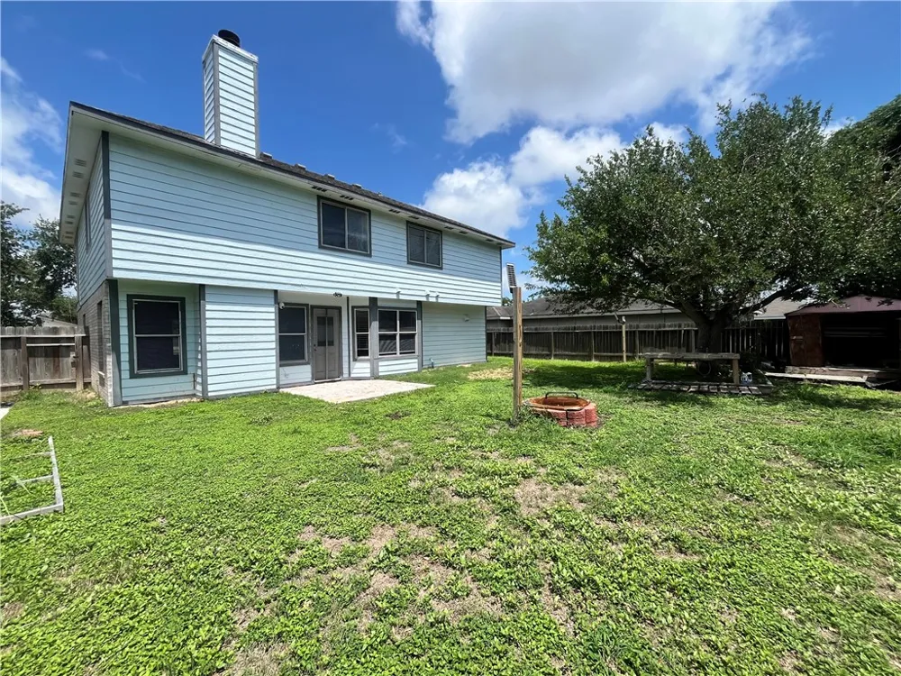 3034 Twin Creek Drive Corpus Christi, TX 78414