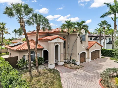 16101 NW 79th Ct