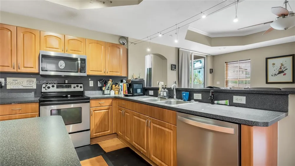 16101 NW 79th Ct Miami Lakes, FL 33016