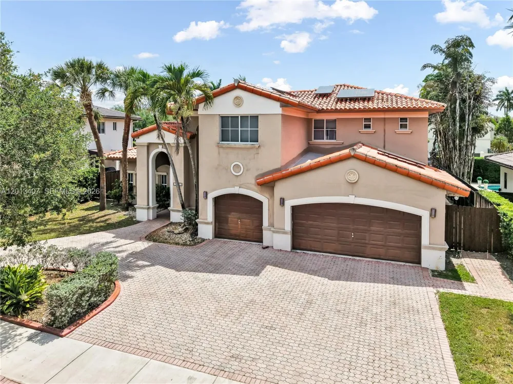 16101 NW 79th Ct Miami Lakes, FL 33016